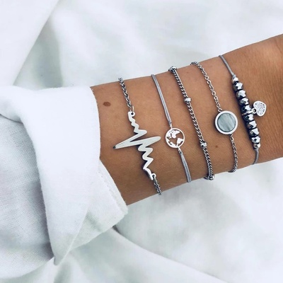 Модерни гривни сет от пет модела Lovely