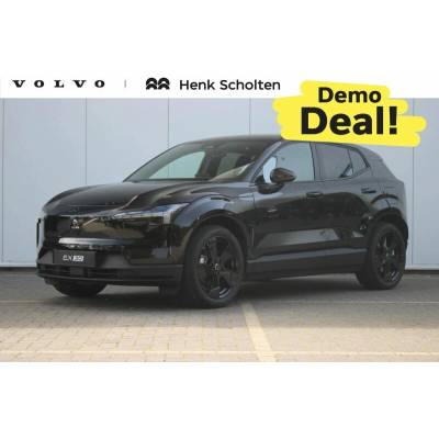 Volvo EX30 P5 Long Range Black Edition Ultra 200 kW