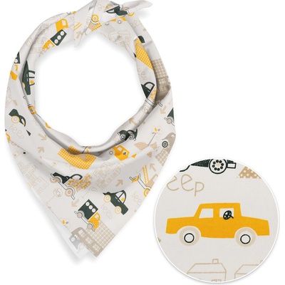 Biante Dětský bavlněný šátek Sandra SA-672 Žlutá a šedohnědá auta ve městě na bílém – Sleviste.cz