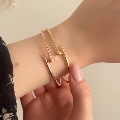 Lillian Vassago Pevný zlatý náramek hřebík LLV07-GB027