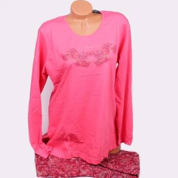 Image 1 of Макси пижама в наситено розов цвят с красива декорация