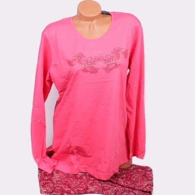 Макси пижама в наситено розов цвят с красива декорация