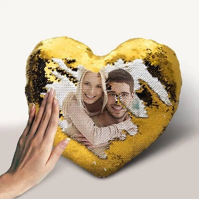 Магическа възглавница сърце с пайети - златно