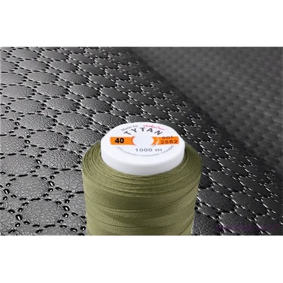Šicí nitě TYTAN 40 1000 m khaki barva 2582