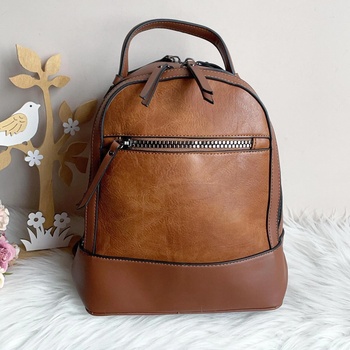 Image 1 of Дамска Кафява Чанта Раница - Модел 7807