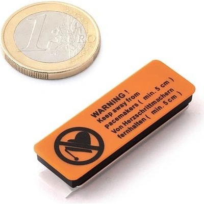 Magnetická jmenovka obdélníková, plast + magnet – Zboží Dáma