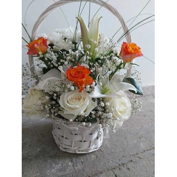 Image 1 of КОШНИЦА С БЯЛА И ОРАНЖЕВА РОЗА