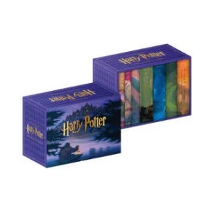 Harry Potter Hardcover Boxed Set: Books 1-7 (ISBN: 9781338864298)