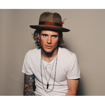 Plastic Sucks! - Dougie Poynter