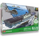 Academy Model Kit loď 14216 ROK NAVY DOKDO LPH 6111 MCP 1:700