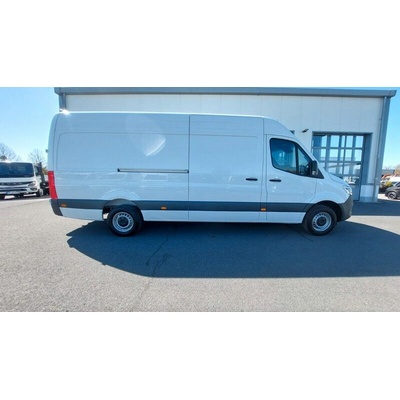 Mercedes-Benz Sprinter 319 140 kW