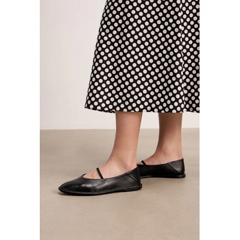 Medicine Балеринки кожени (RS26-OBD412)