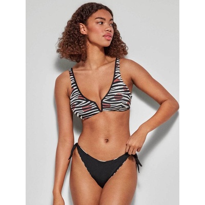 Gisela ДОЛНА ЧАСТ ДВУЛИЦЕВА 2/30130 gisela