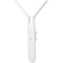 Access pointy a routery Ubiquiti UAP-AC-M-5
