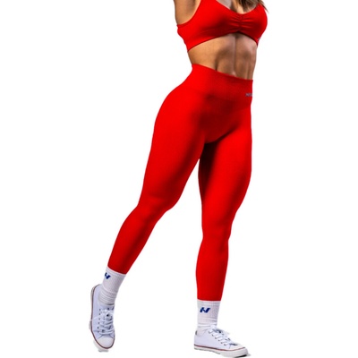 Nebbia TOTALLY SEAMLESS High-Waist Leggings MAXIMUM PUSH-UP 302 red