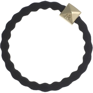 By Eloise London Gold Pyramid Stud Black