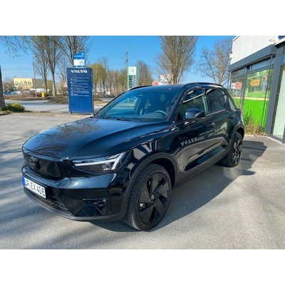 Volvo EX40 Single Motor Extended Range Plus Black 185 kW