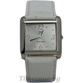 Image 1 of Q&Q Q122J324Y