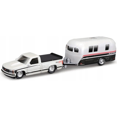Maisto 1993 Chevrolet 454 SS Pick-up Camper Trailer 1:64