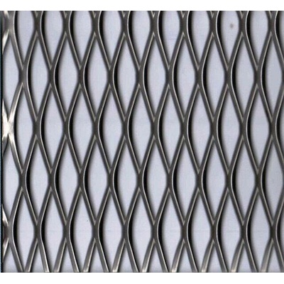 Tahokov kosočtverec – 43 × 13 × 3 × 2 mm (1,25 × 2,5 m)
