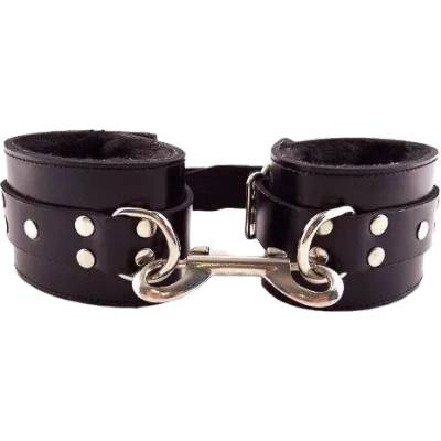 ostatní ROUGE Leather Wrist Cuffs With Faux Fur Lining Black on Black