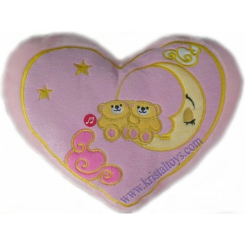 Малко плюшено сърце с двойка мечета на луна