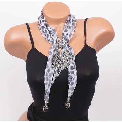 Нежен шал с бижу