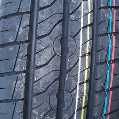 Semperit Van-Life 2 215/70 R15 109/107R