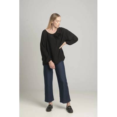 Fashion Black oversize blouse with a decorative flower