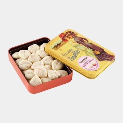 Amatller lístky z bílé čokolády s jahodami 60 g