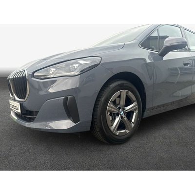 BMW 220i Active Tourer 115 kW