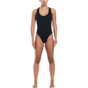 Nike Elevated essential m