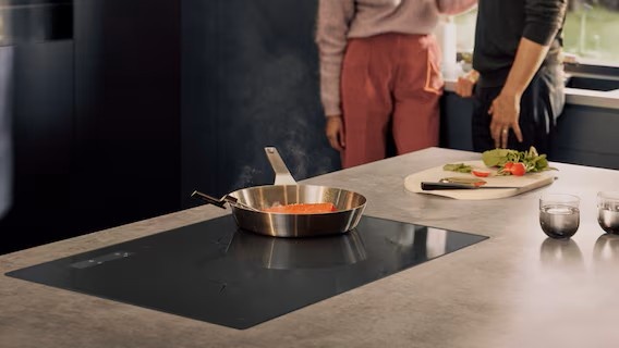 Smažení na indukční desce Electrolux