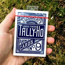 USPCC Tally Ho Fan back Modrá
