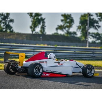 Jazda na formule ADAC MASTERS
