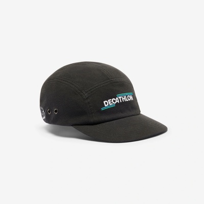 DECATHLON Skateboardová CAP900 5-dielna „Since 1976“ čierna