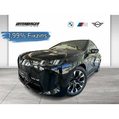BMW iX xDrive 300 kW