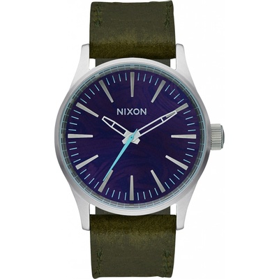 Nixon A377 2302