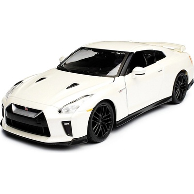 Bburago 2018 Nissan GT R bílá 1:24
