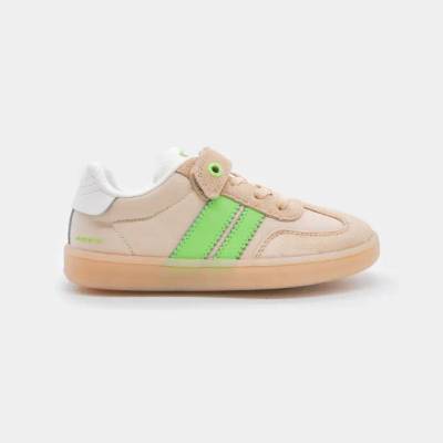 Mayoral Спортни ниски кецове в цвят Пясък с електрикаво зелени детайли за мини момче Mayoral