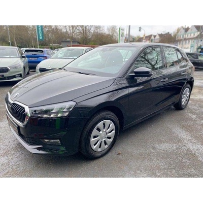 Skoda Fabia 1.0 MPI Essence Elegance 59 kW