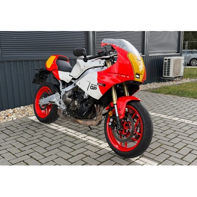 Yamaha XSR900 GP 2024-2025 Legend Red