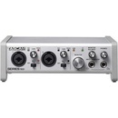 Tascam 102i