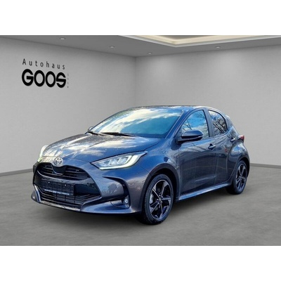 Toyota Yaris Hybrid Style 96 kW