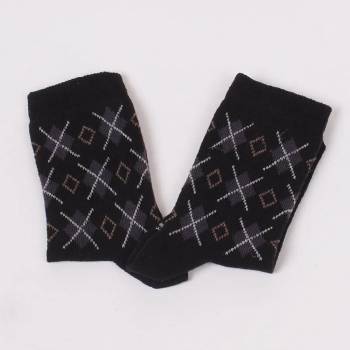 Image 1 of Детски чорапи в черен цвят с геометрични фигури