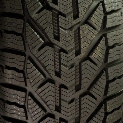Sebring Snow 225/65 R17 106H