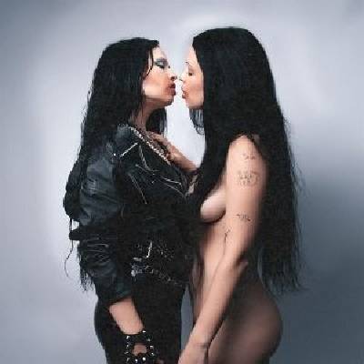 Kelsy Karter & The Heroines - Love Made Me Do It (Limited Edition) (LP) (0198715207279)