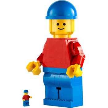 Image 1 of LEGO® Up-Scaled LEGO Minifigure (40649)
