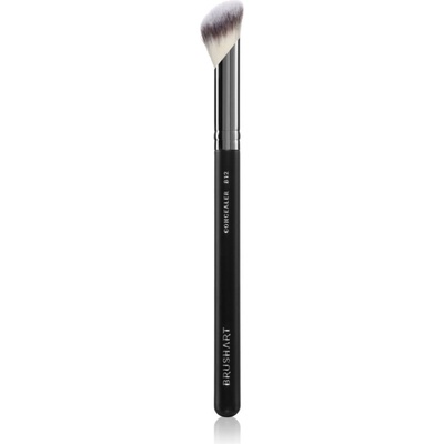 BrushArt Professional B12 Angled concealer brush четка за коректор B12