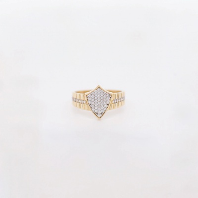 Lillian Vassago Exkluzivní zlatý prsten s motivem erbu se zirkony LLV01 GR004